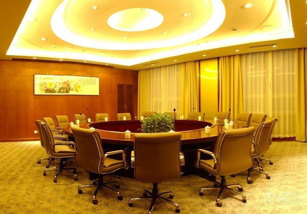 Inner Mongolia Huachen Hotel 呼和浩特 外观 照片